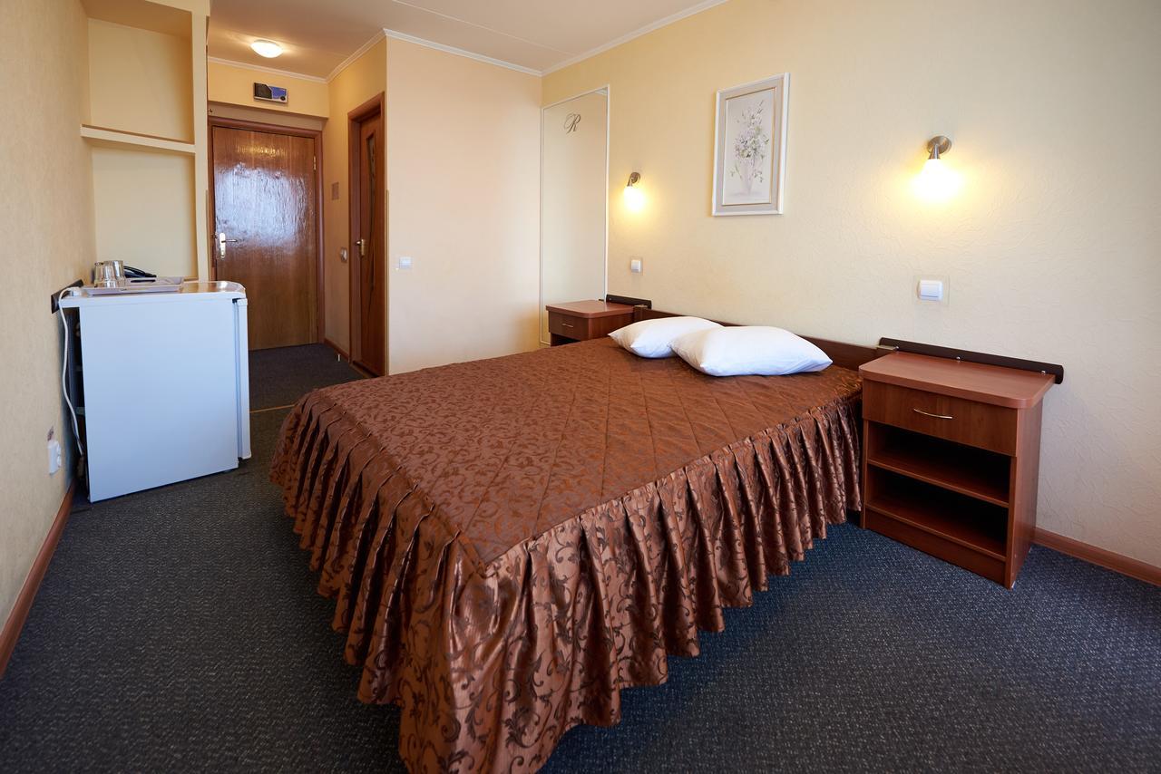Rassvet Hotel Днепър Екстериор снимка