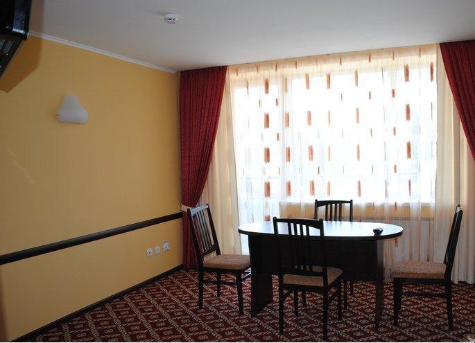 Rassvet Hotel Днепър Стая снимка
