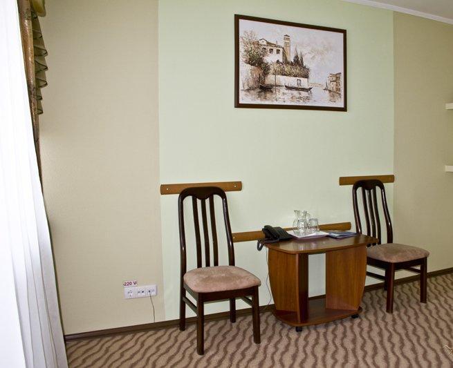 Rassvet Hotel Днепър Екстериор снимка